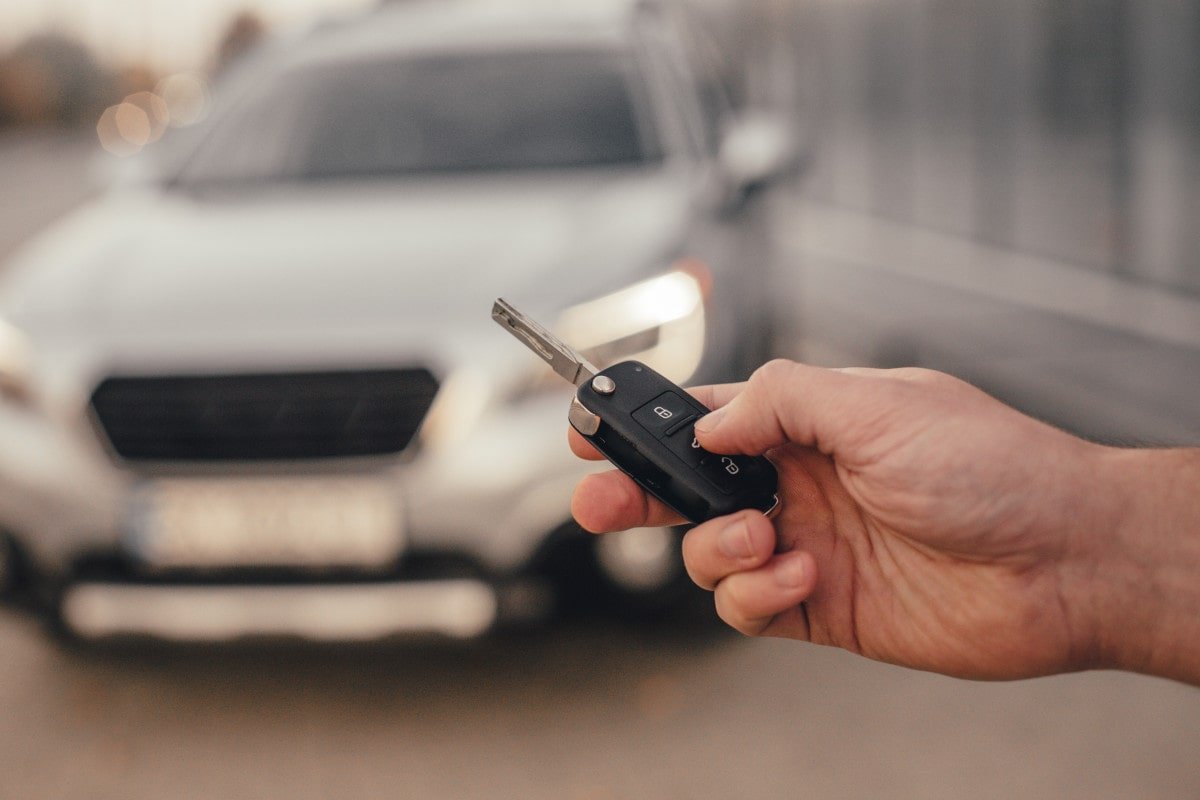 How to Turn On Car With Key Fob: Easy Step-by-Step Guide
