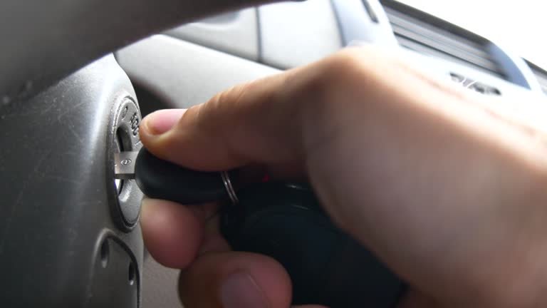 Car Key Snapped in Ignition