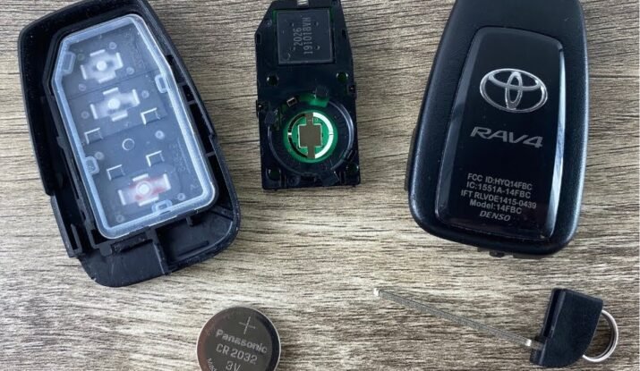 Toyota RAV4 Car Key Replacement
